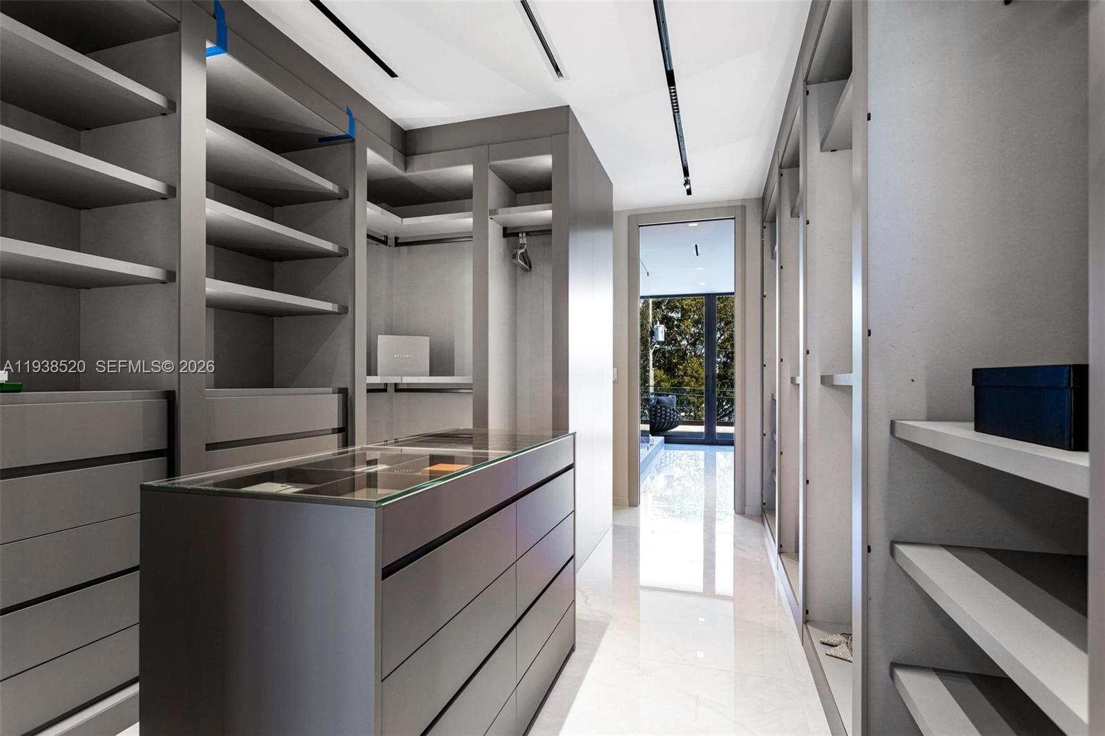 13000 N Bayshore Dr North Miami, FL 33181