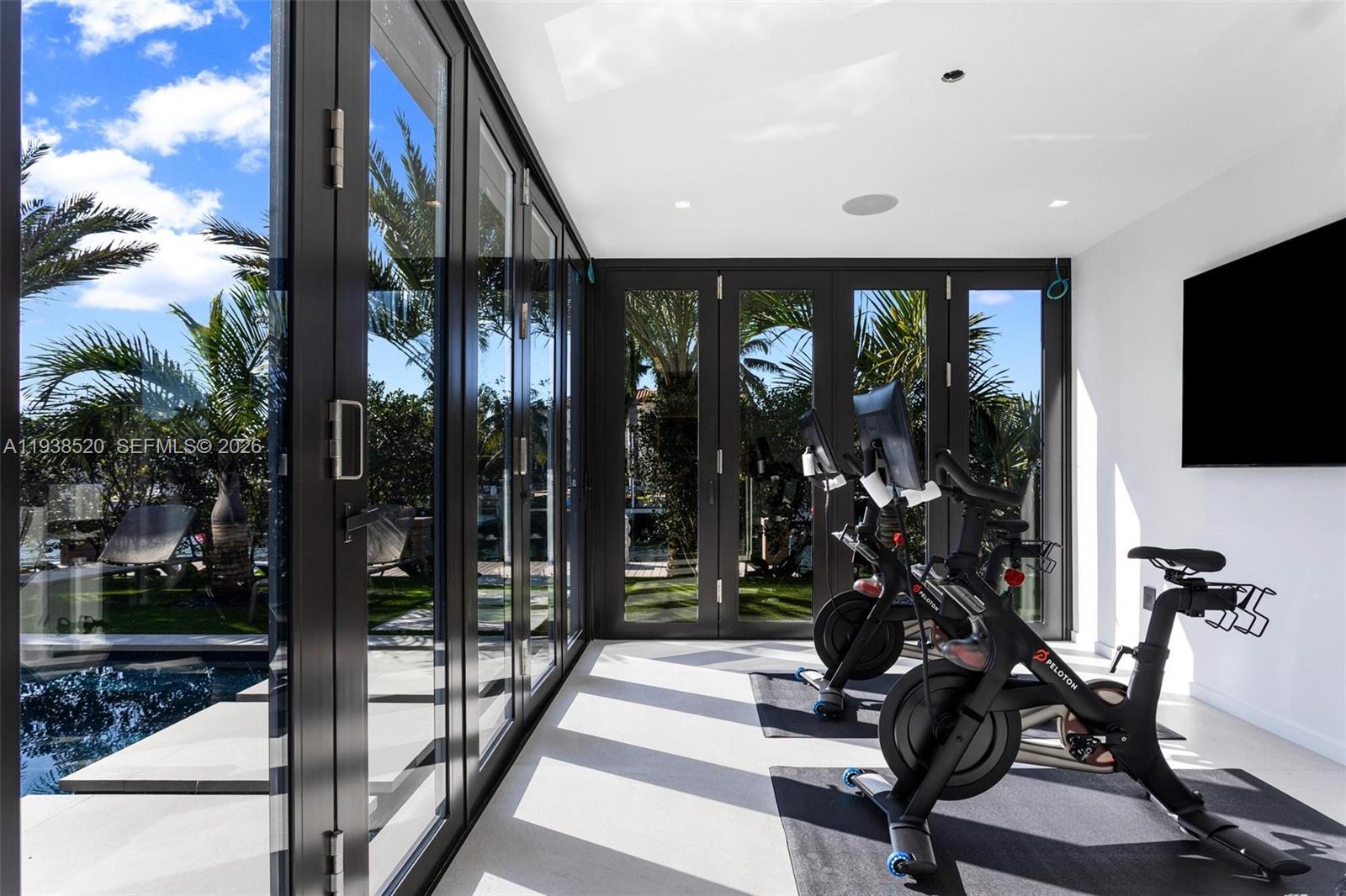 13000 N Bayshore Dr North Miami, FL 33181