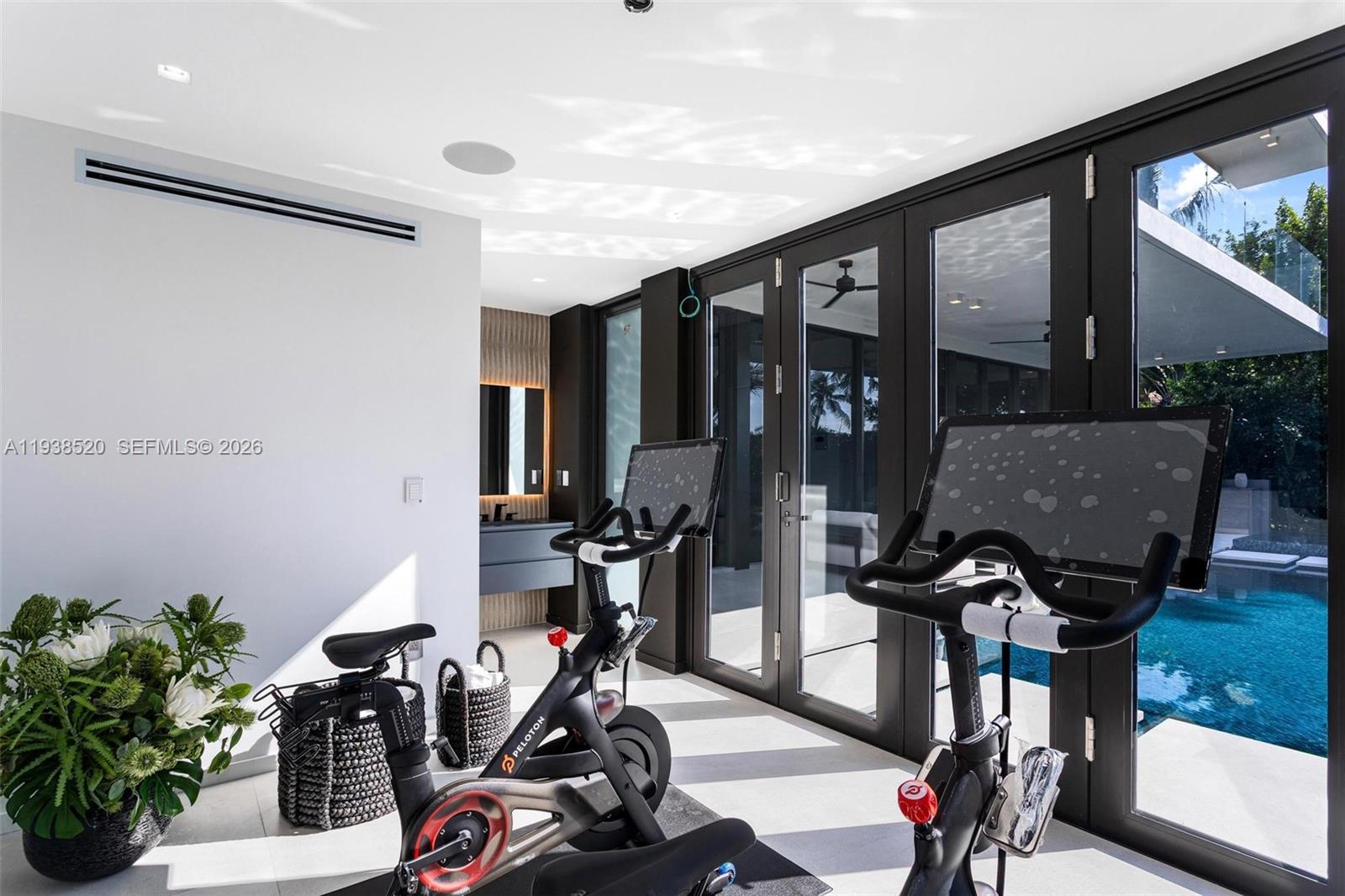 13000 N Bayshore Dr North Miami, FL 33181