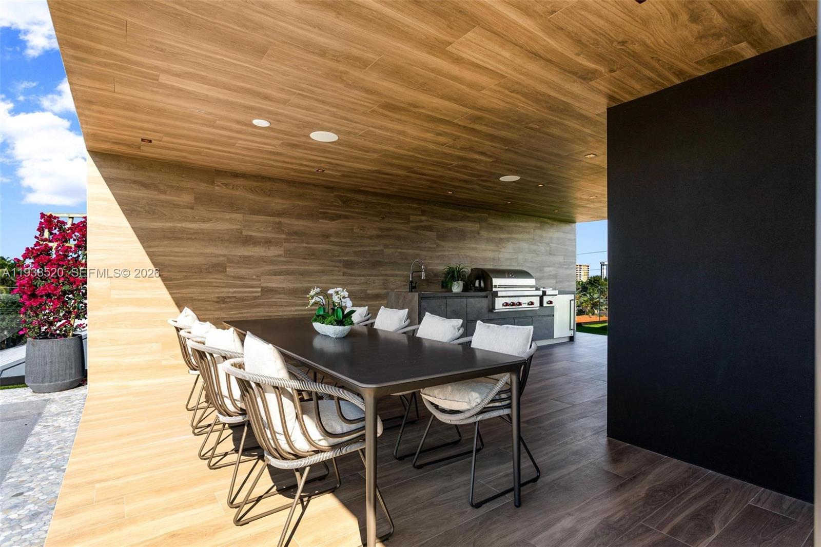 13000 N Bayshore Dr North Miami, FL 33181