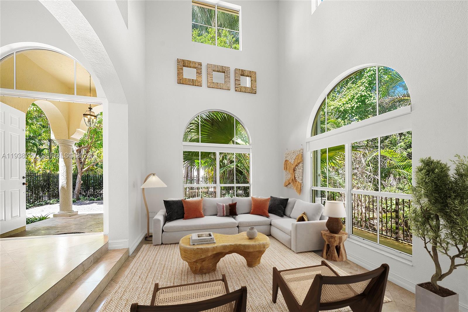 3211 Morris Ln Miami, FL 33133