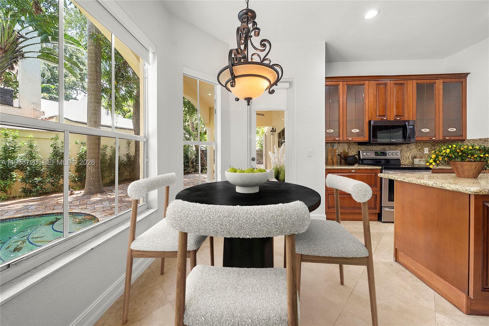 3211 Morris Ln Miami, FL 33133