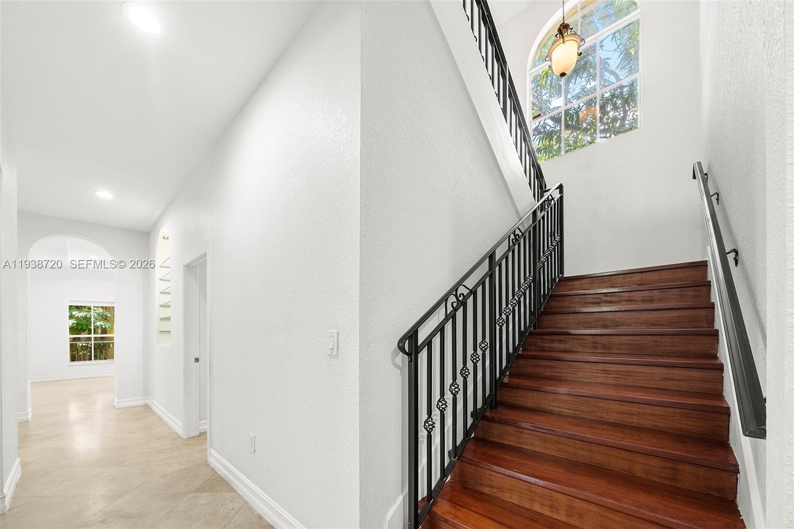 3211 Morris Ln Miami, FL 33133