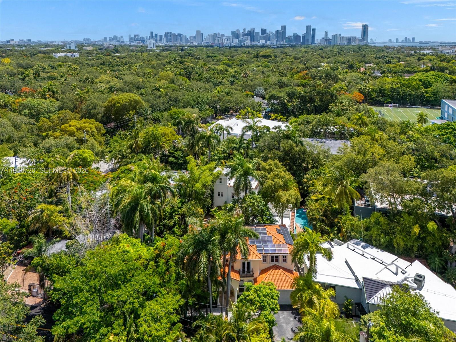 3211 Morris Ln Miami, FL 33133