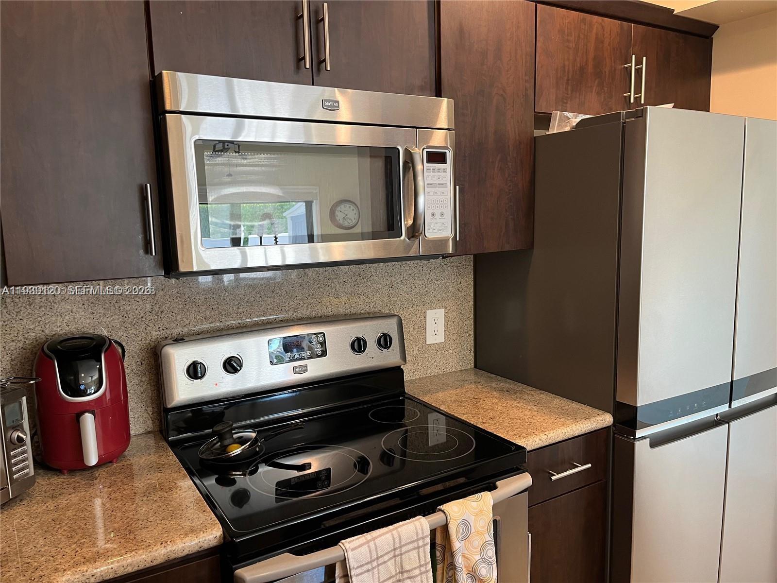 5555 SW Ludlam Rd #105 South Miami, FL 33155