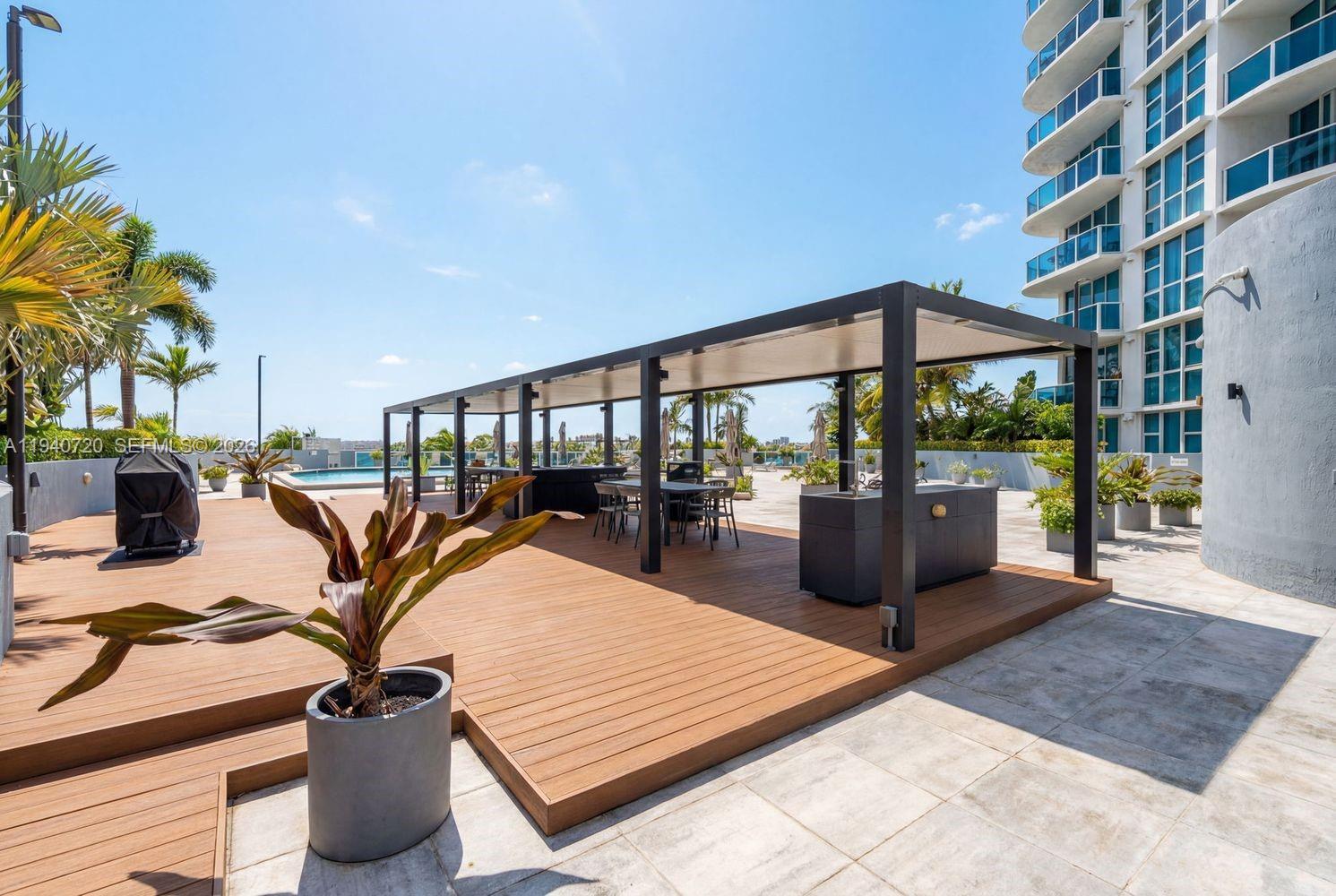 image The Bridgewater Condo18