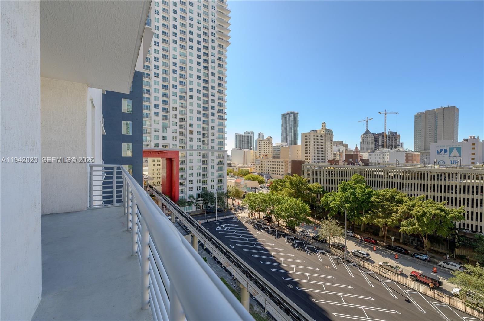 image Loft Downtown I12