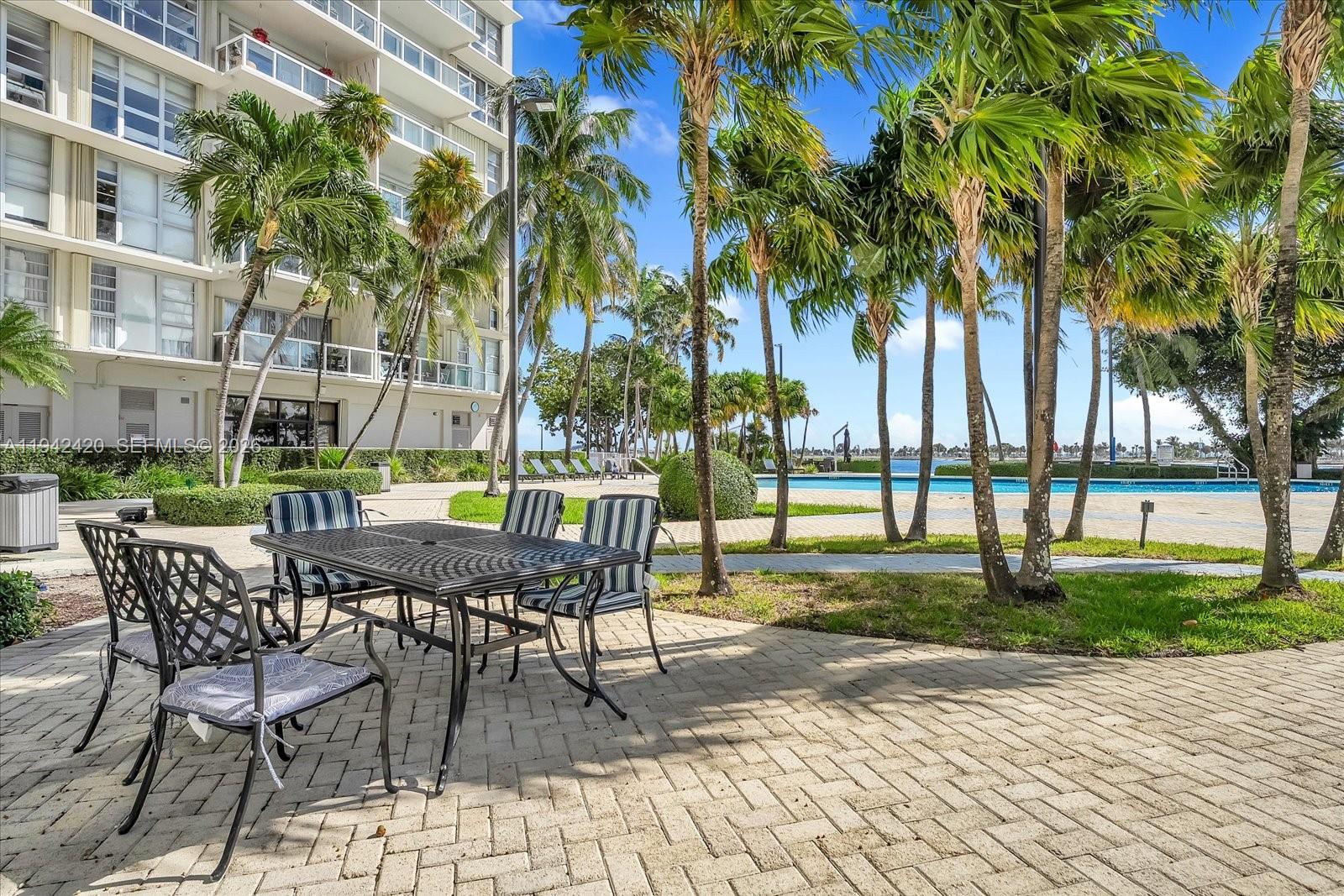 image Brickell Townhouse47
