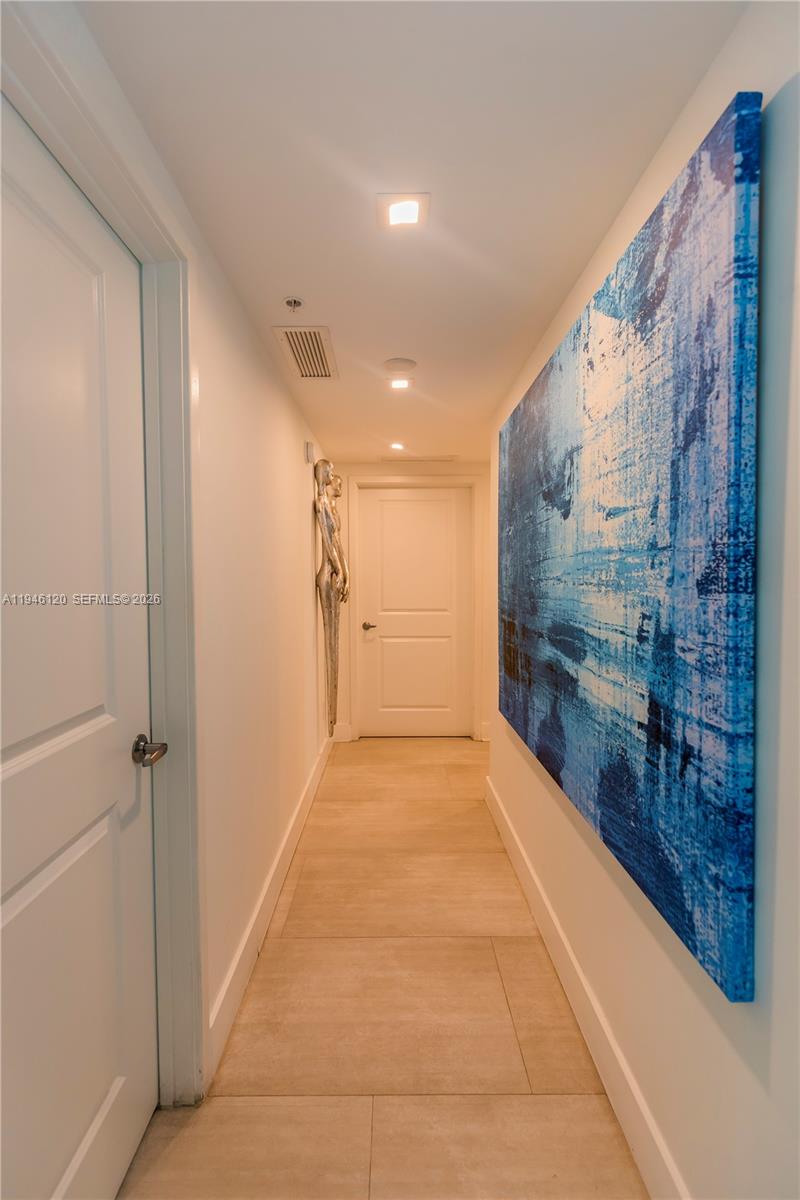 image 400 Sunny Isles18
