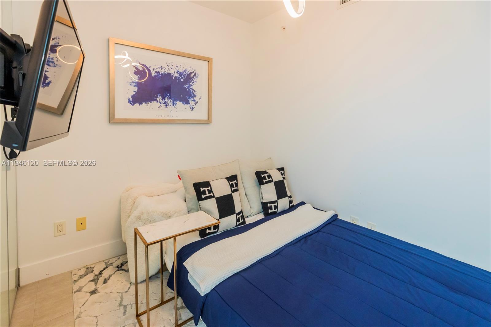 image 400 Sunny Isles32