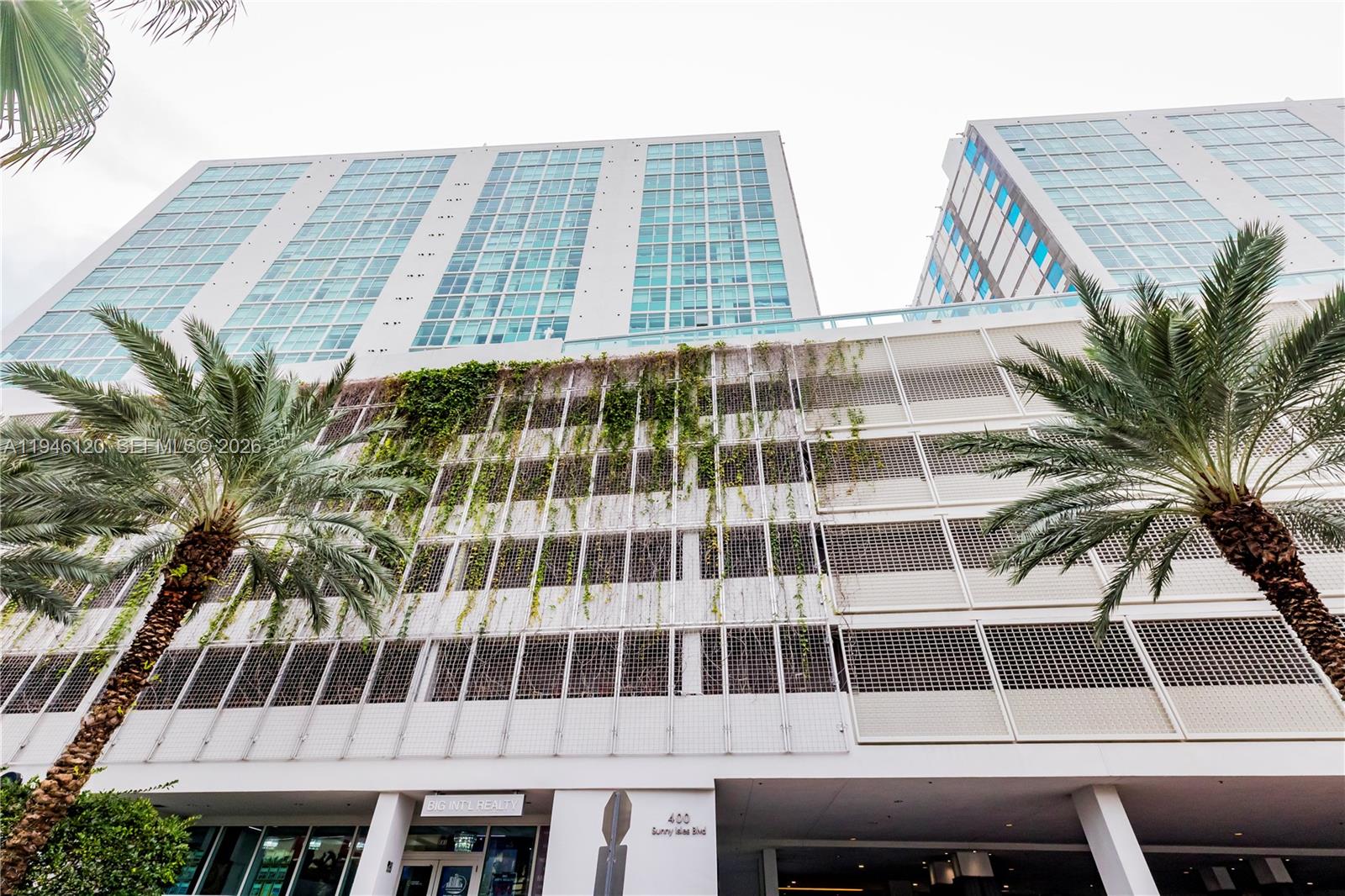 image 400 Sunny Isles34