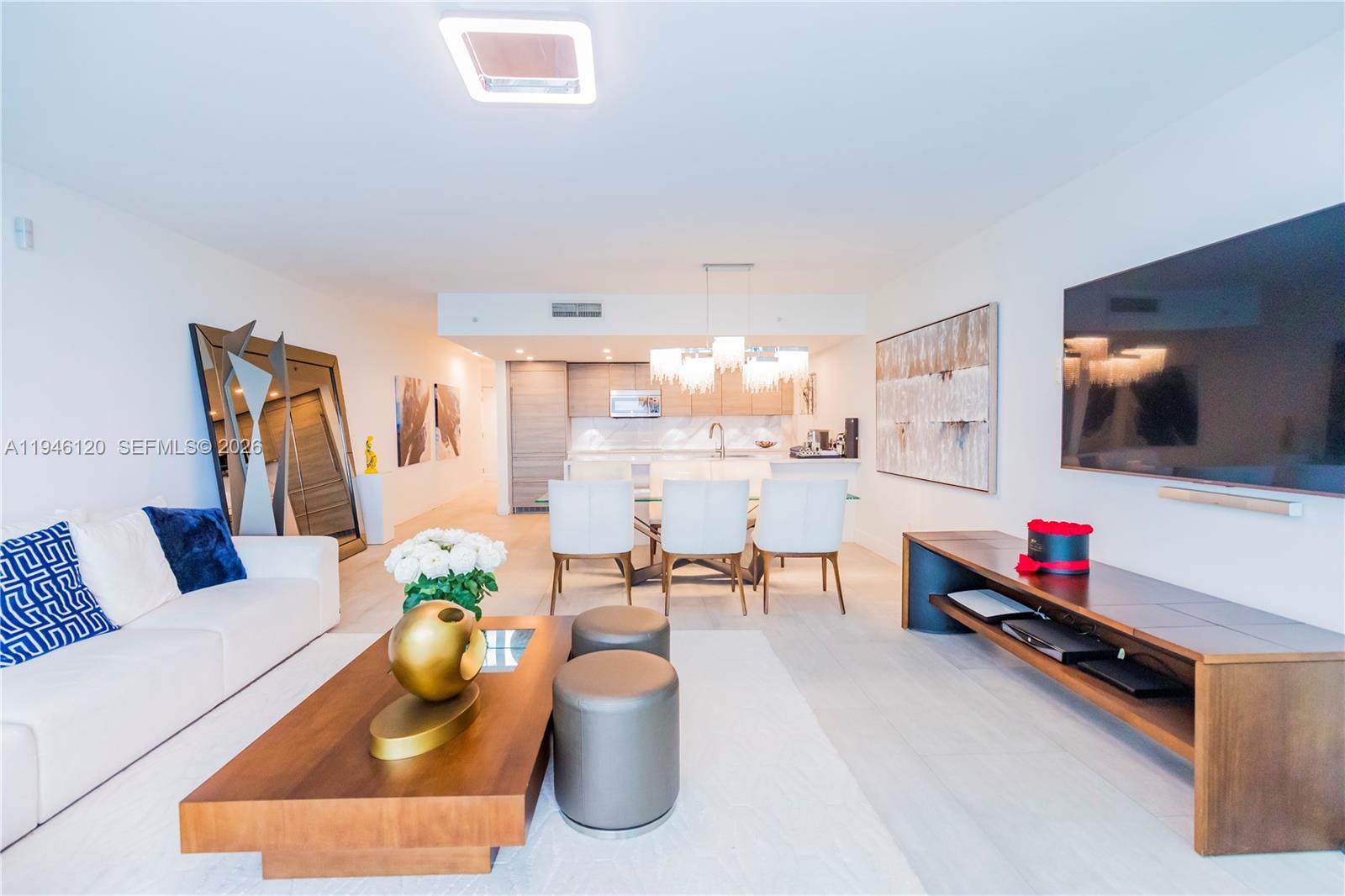 image 400 Sunny Isles3