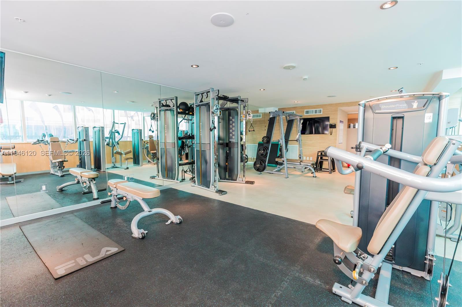 image 400 Sunny Isles42