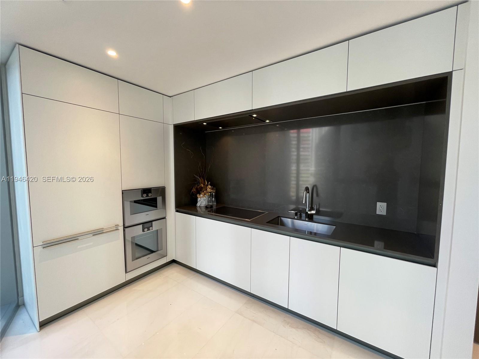 image Aston Martin Residences19