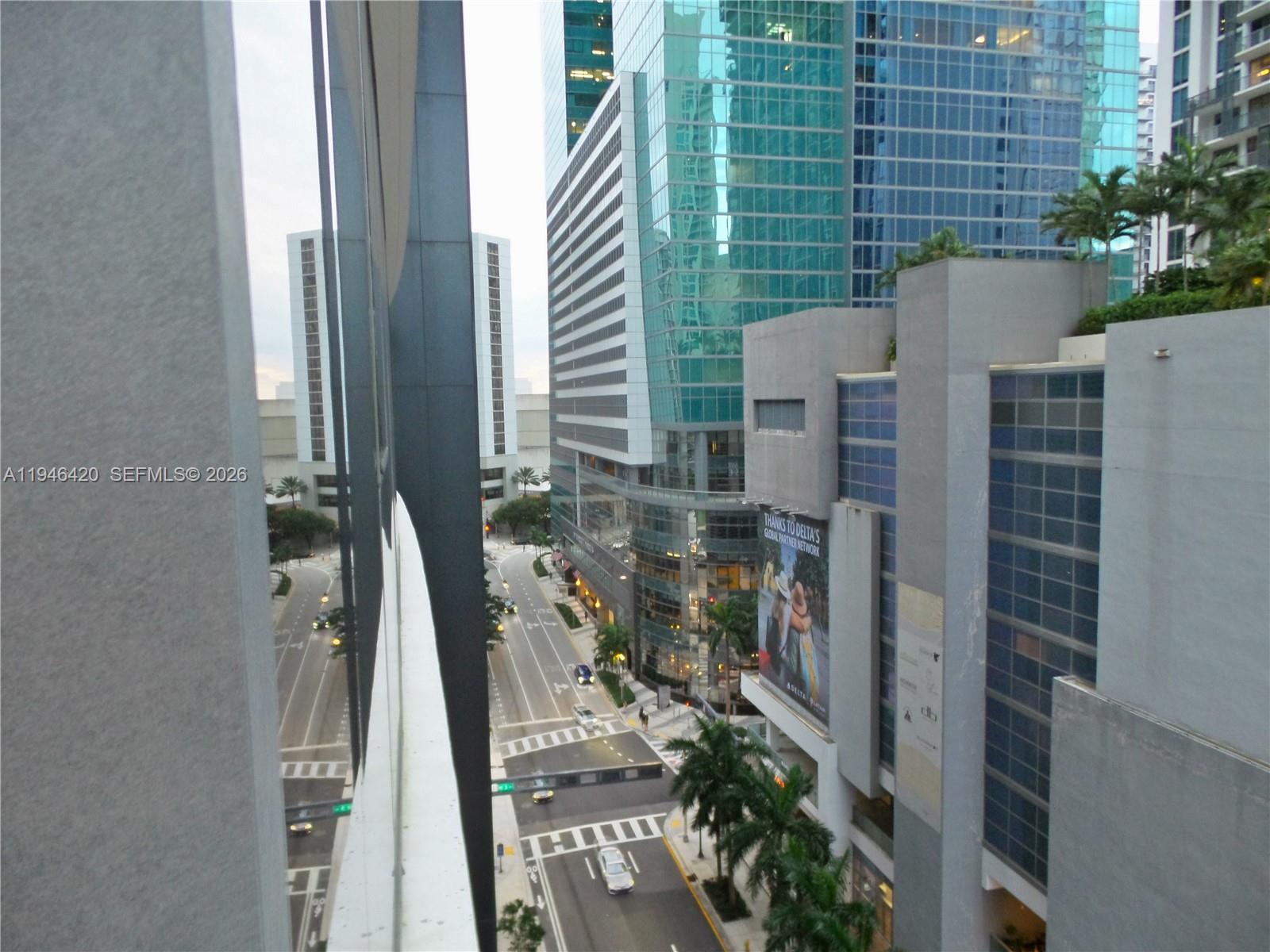 image Aston Martin Residences32