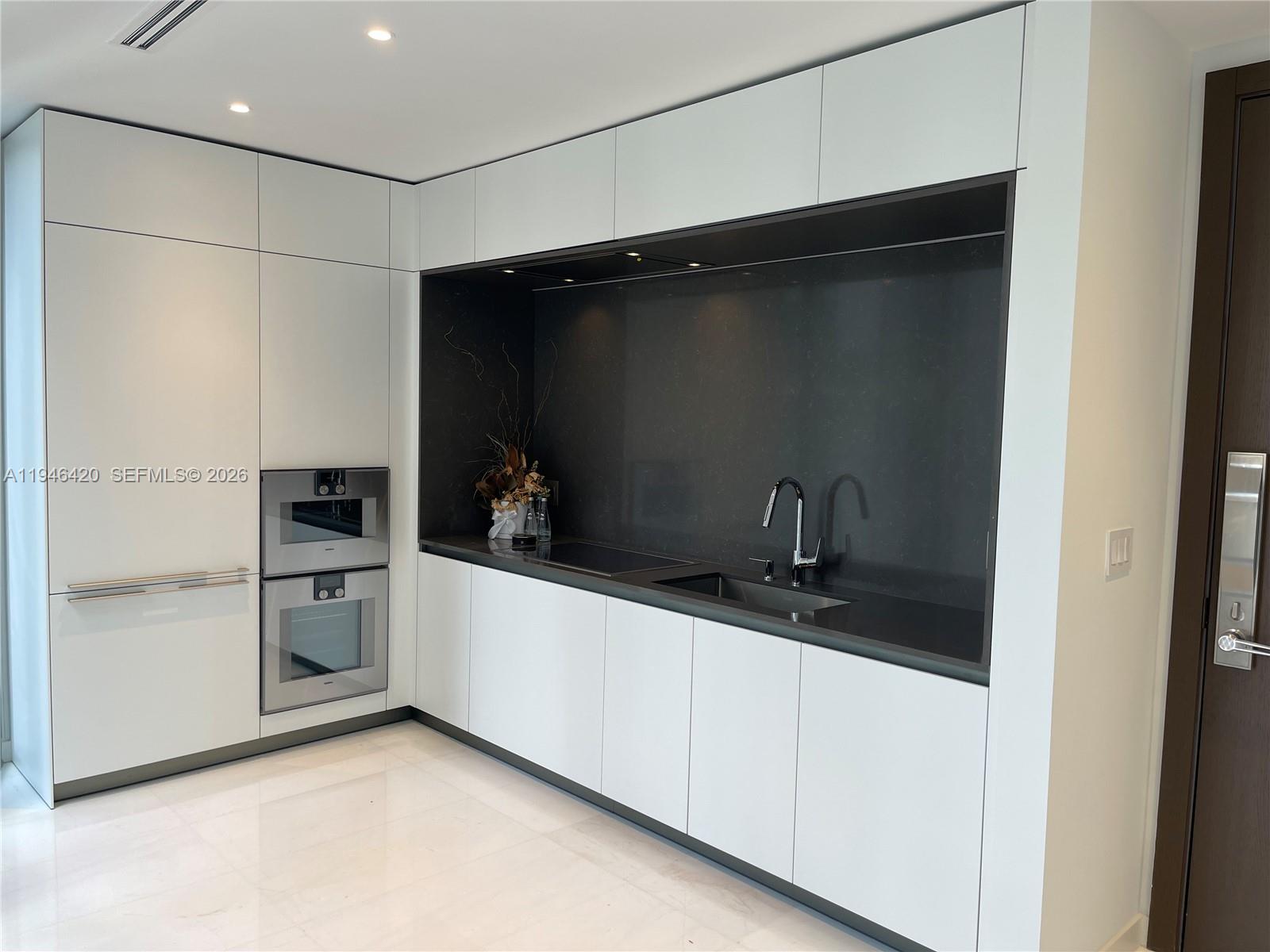 image Aston Martin Residences5