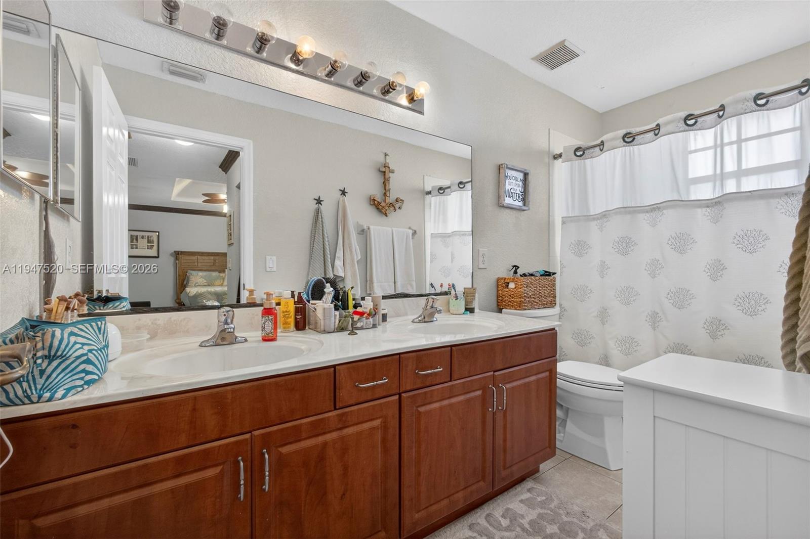 3342 Blue Fin Dr West Palm Beach, FL 33411