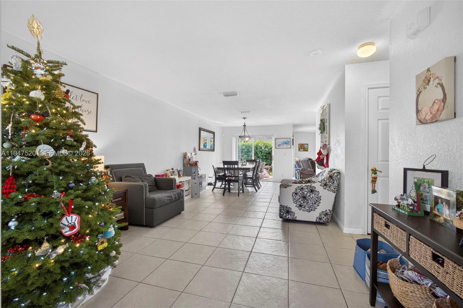 3342 Blue Fin Dr West Palm Beach, FL 33411