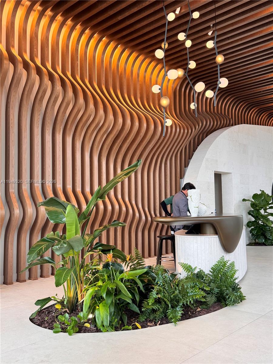 700 NE 24th #505 Miami, FL 33137