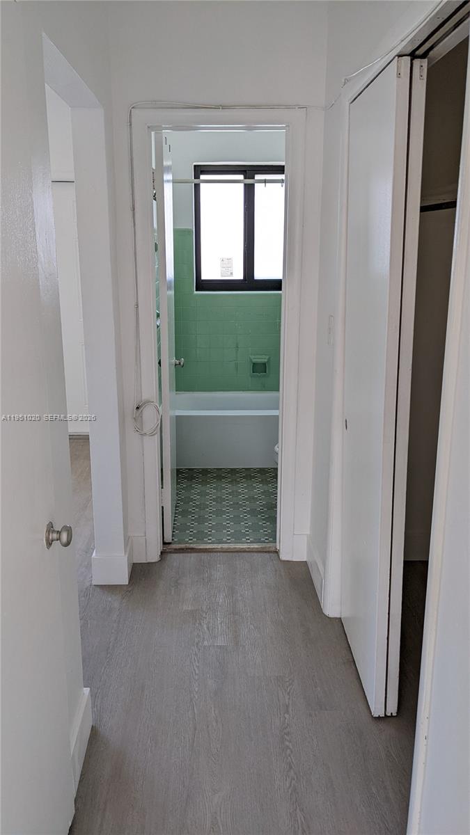 811 81st St #2 Miami Beach, FL 33141