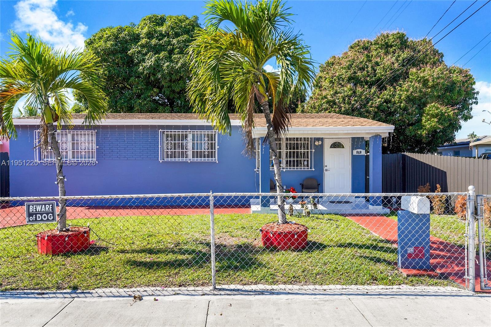 860 SE 7th Ave Hialeah, FL 33010