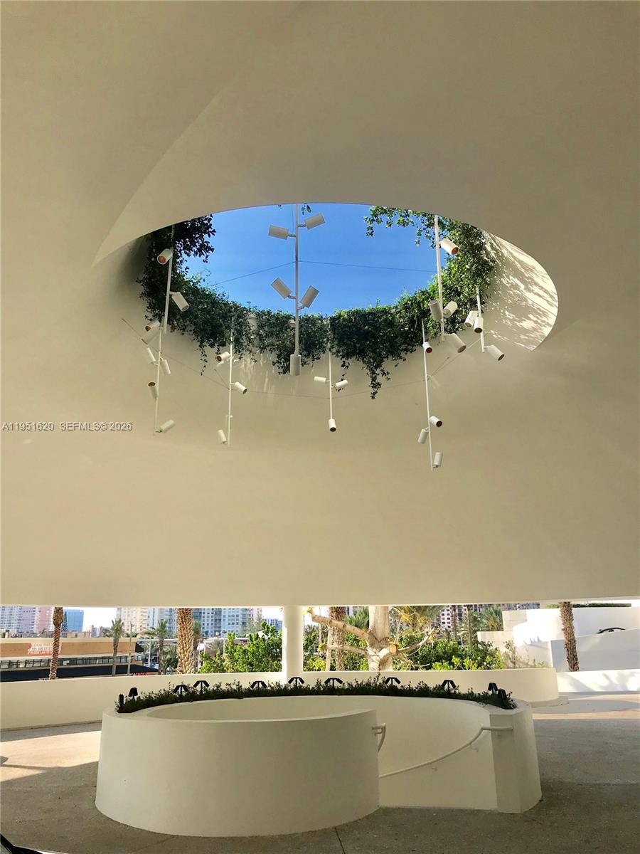 16901 Collins Ave #1604 Sunny Isles Beach, FL 33160