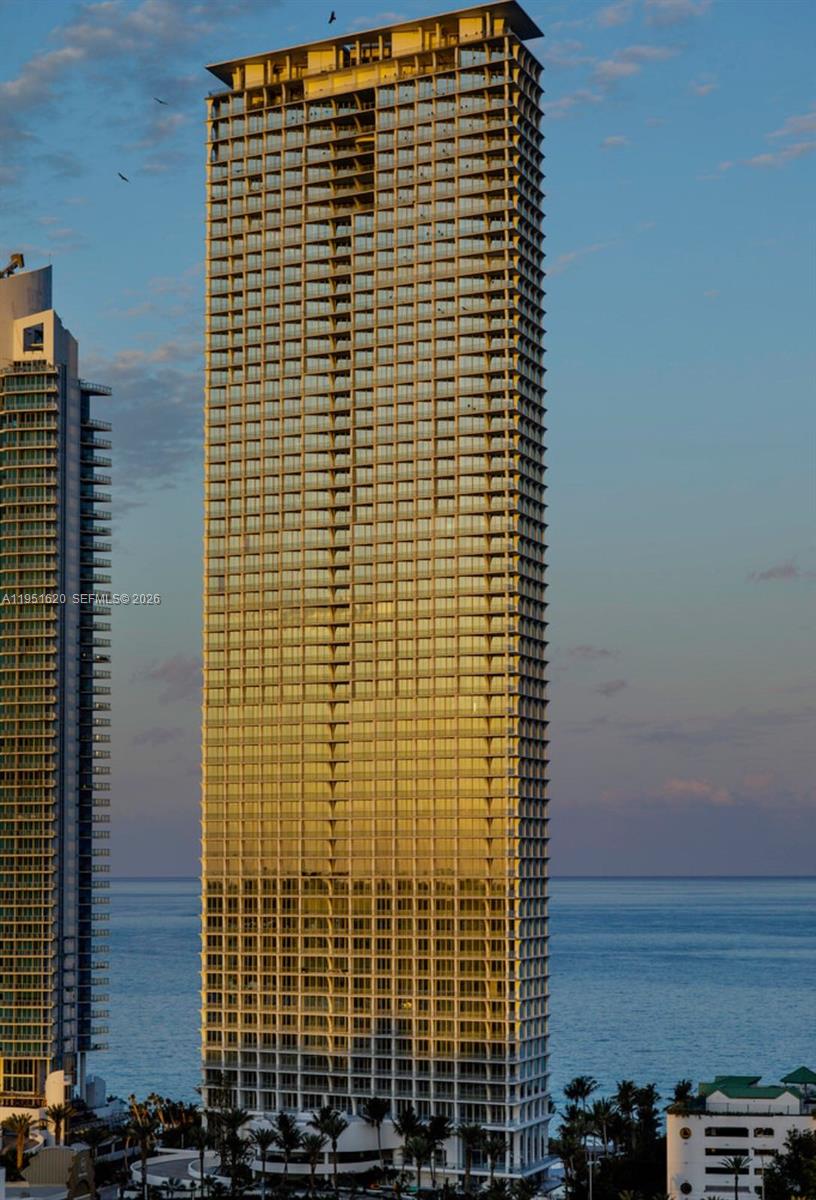 16901 Collins Ave #1604 Sunny Isles Beach, FL 33160