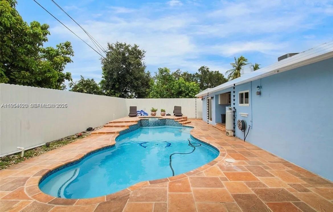 1470 SW 73rd Pl Miami, FL 33144