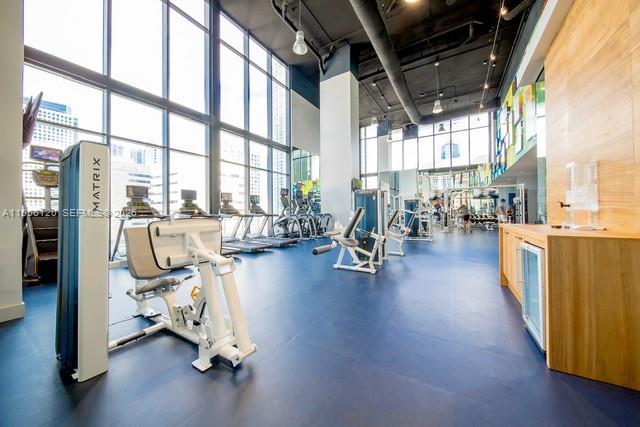 image 1010 Brickell12