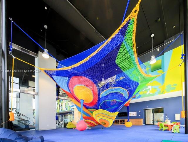 image 1010 Brickell14