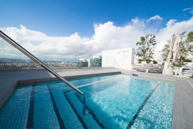 image 1010 Brickell23