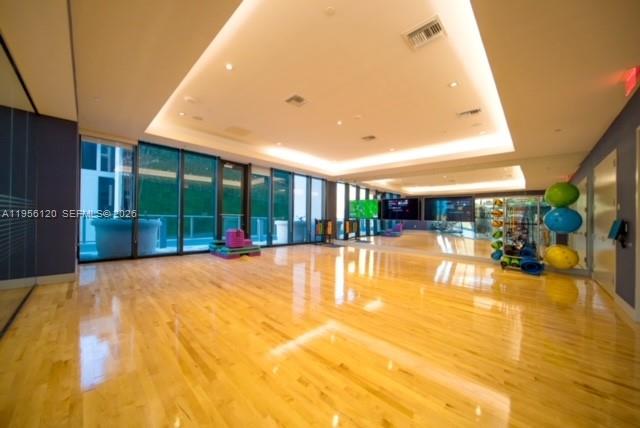 image 1010 Brickell27