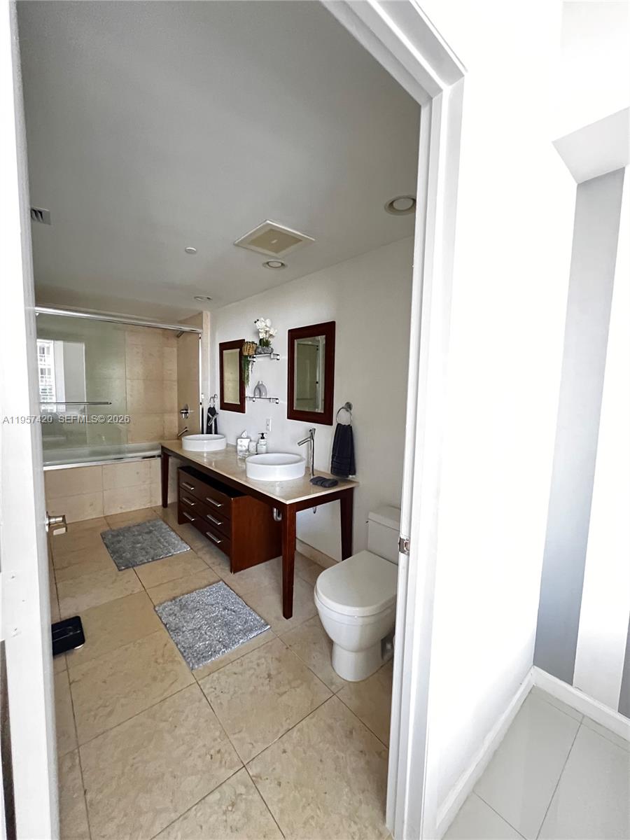 image Icon Brickell I31