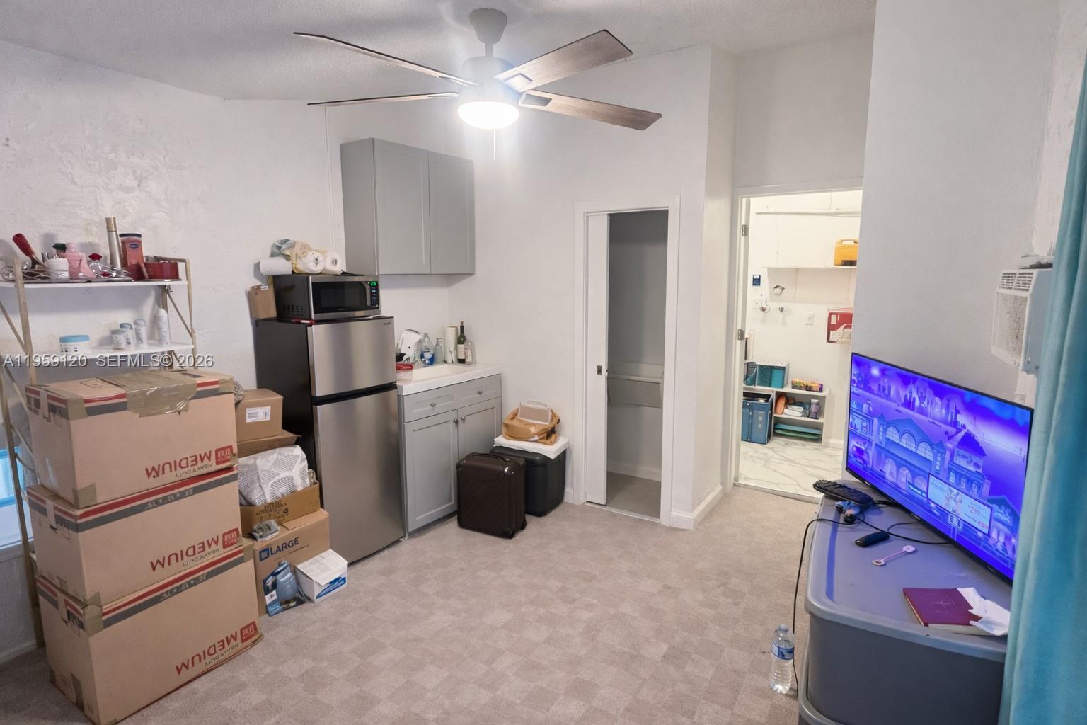 1411 SW 82nd Ave North Lauderdale, FL 33068