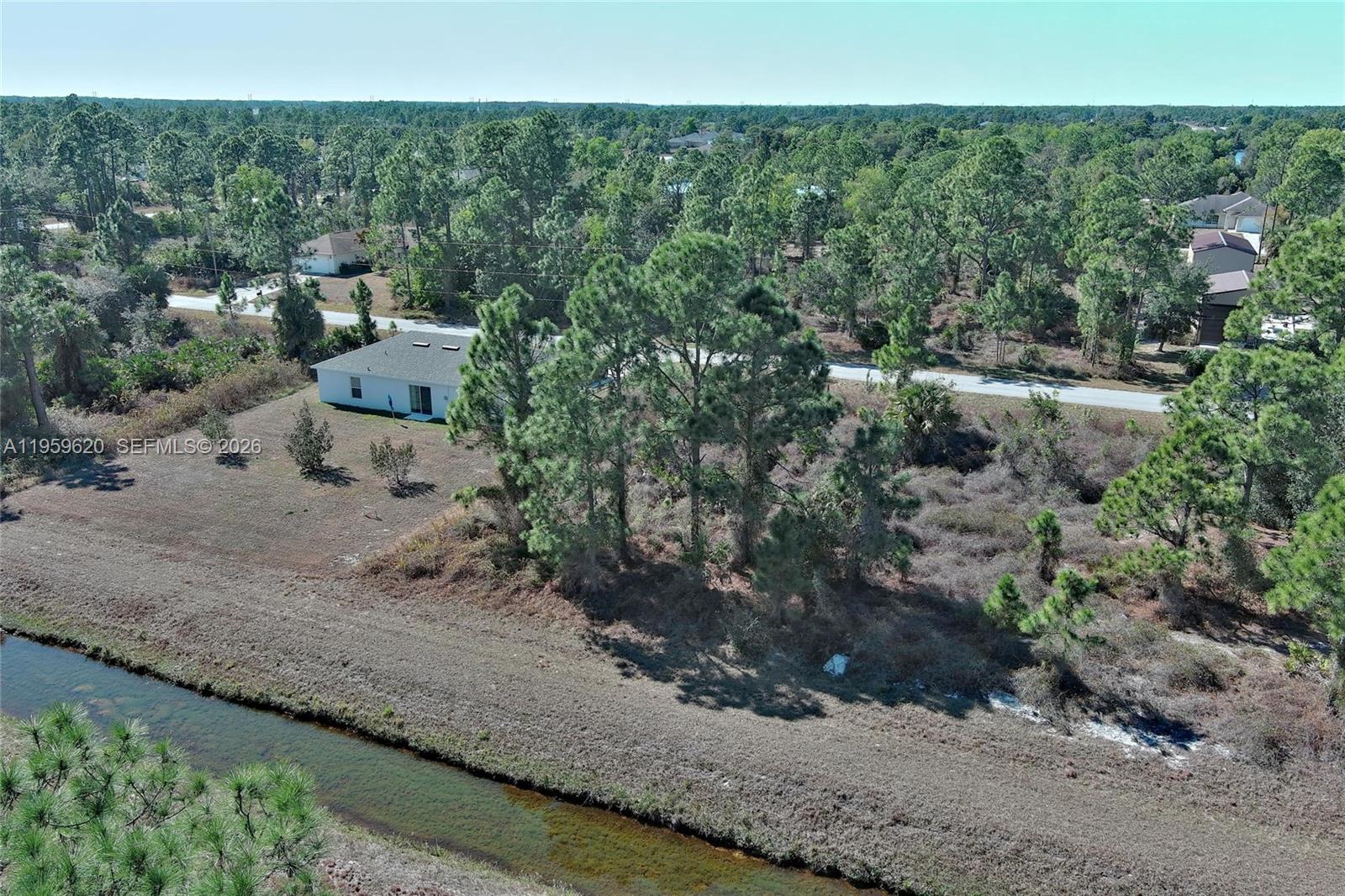 943 Foxdale Ave Lehigh Acres, FL 33974