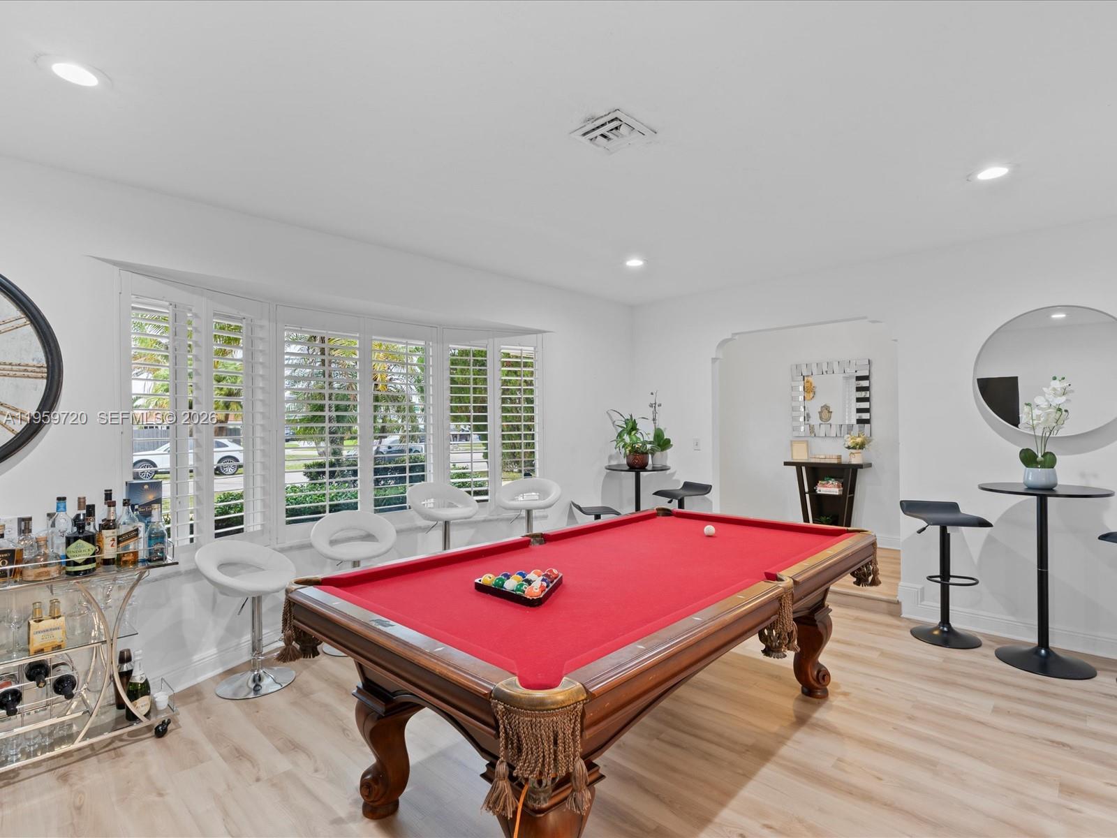 1113 N 46th Ter Hollywood, FL 33021