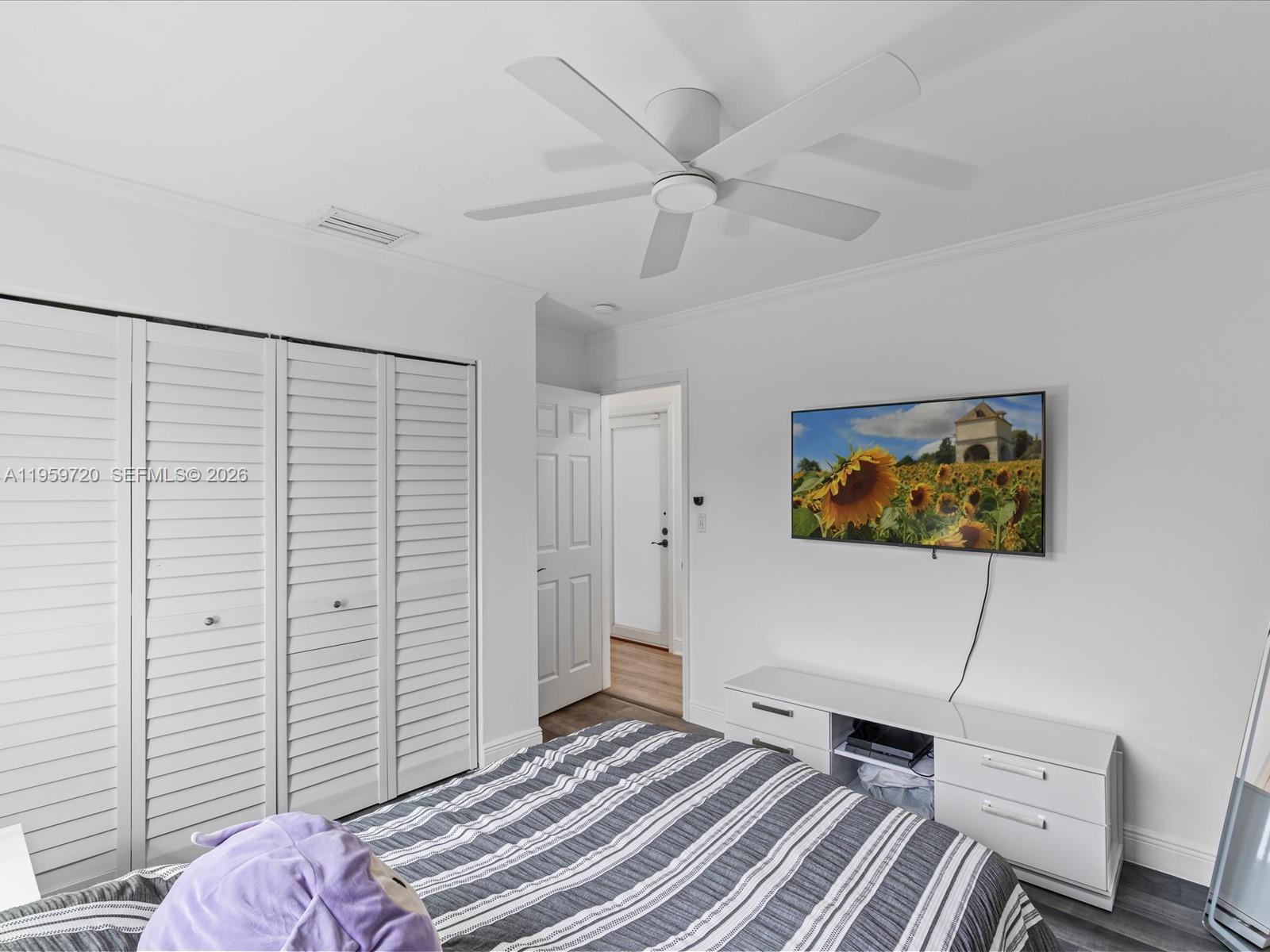 1113 N 46th Ter Hollywood, FL 33021