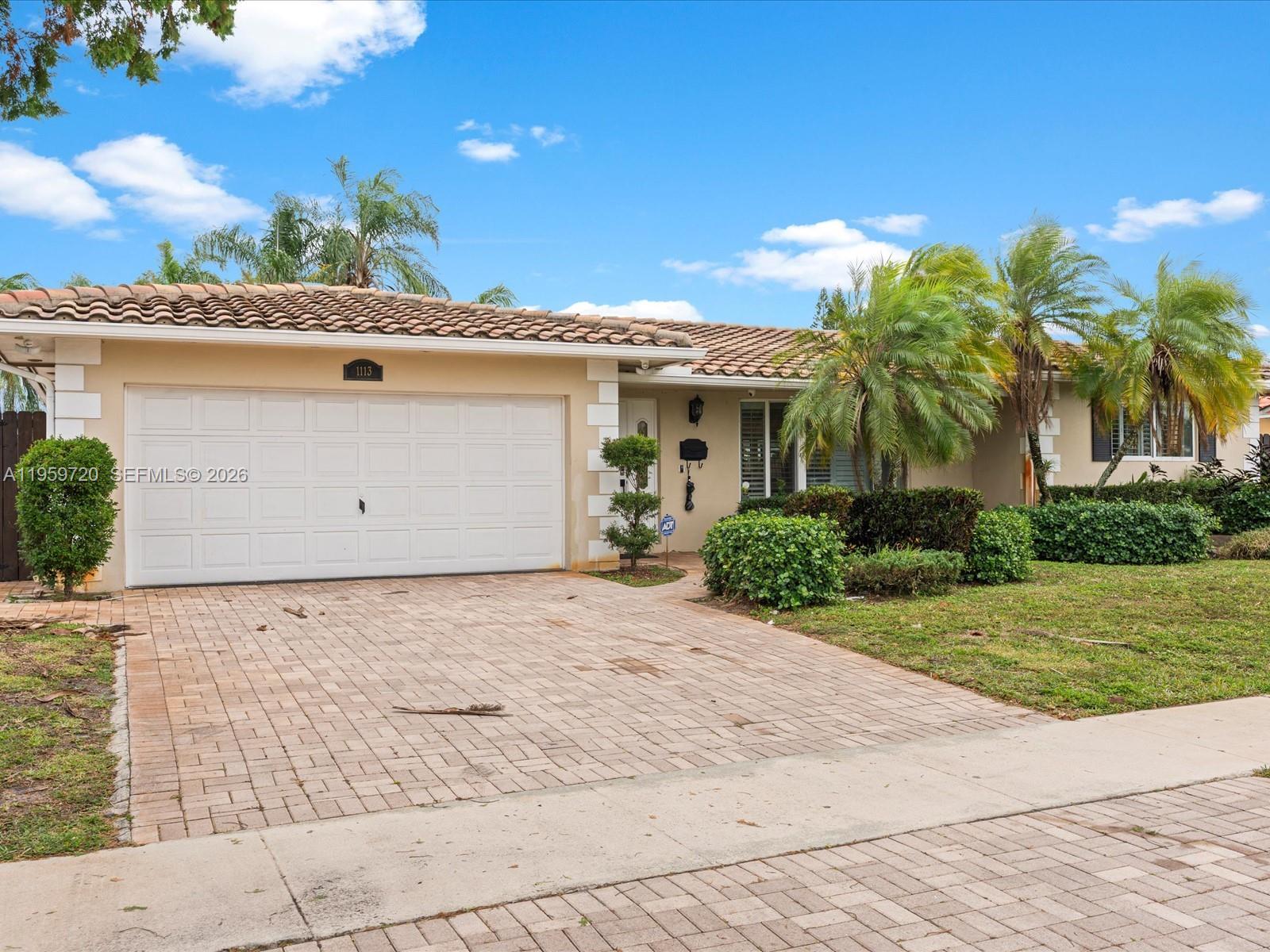 1113 N 46th Ter Hollywood, FL 33021