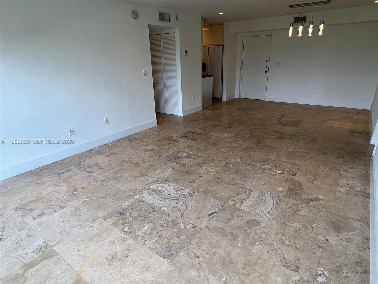 255 Galen Dr #4A Key Biscayne, FL 33149