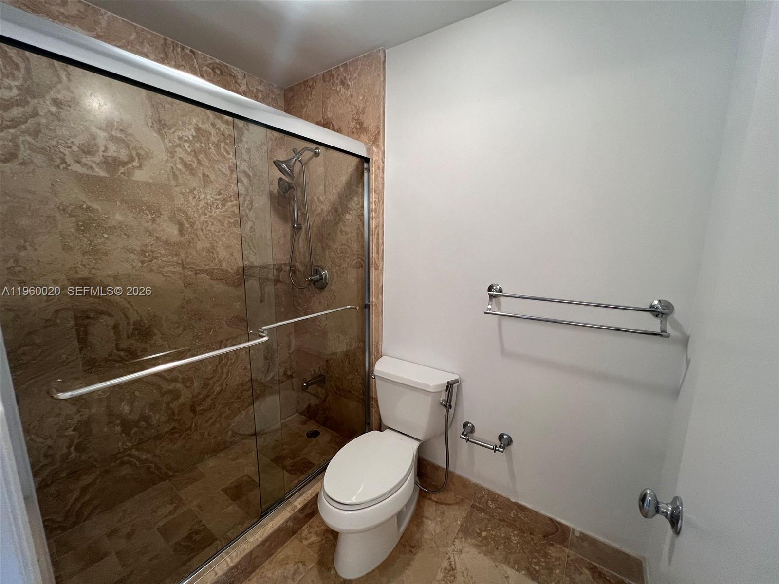 255 Galen Dr #4A Key Biscayne, FL 33149