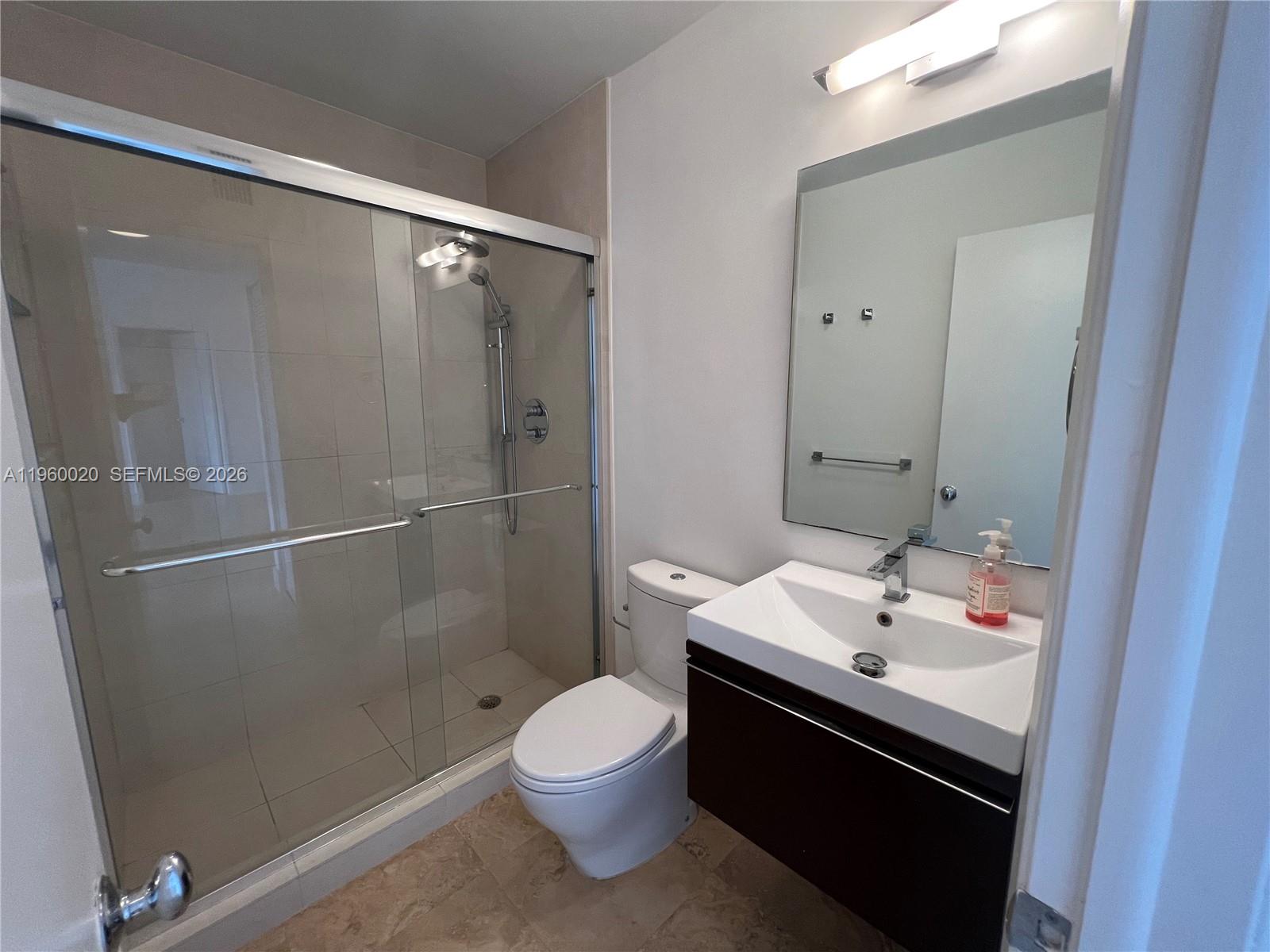 255 Galen Dr #4A Key Biscayne, FL 33149