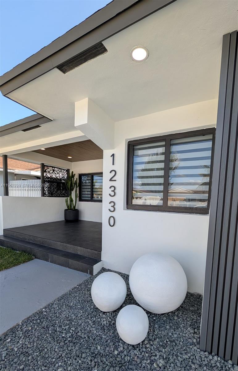 12330 SW 195th Ter Miami, FL 33177