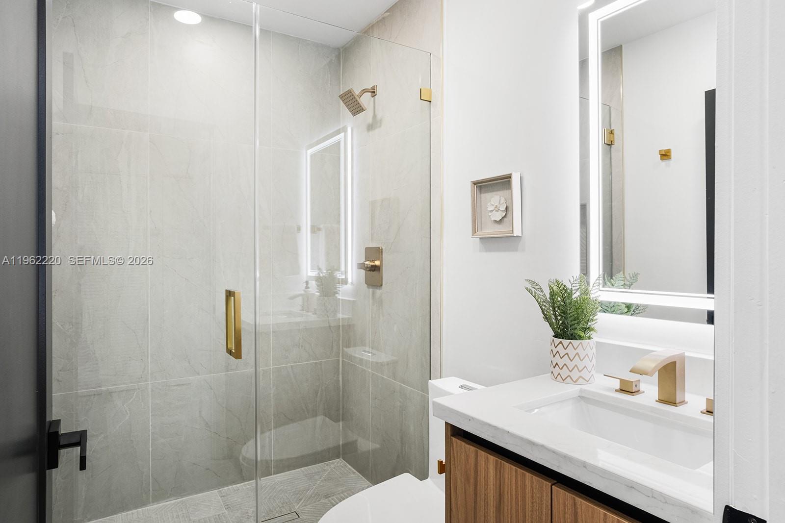 12330 SW 195th Ter Miami, FL 33177