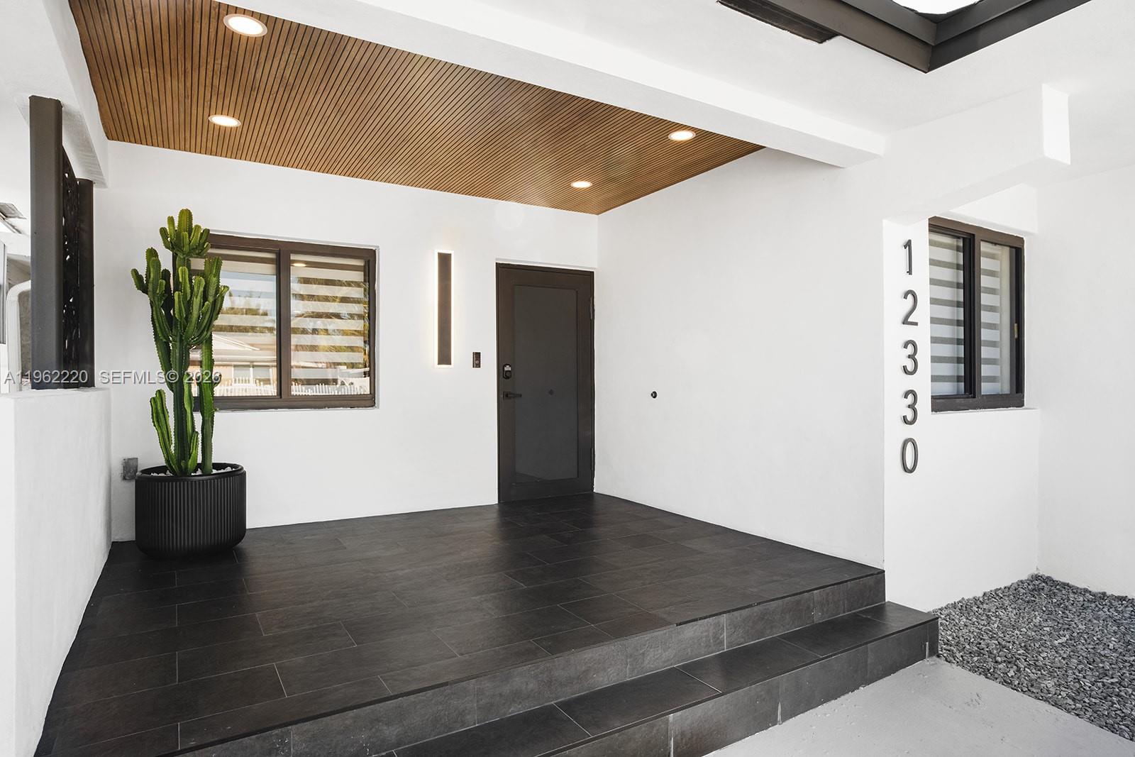 12330 SW 195th Ter Miami, FL 33177