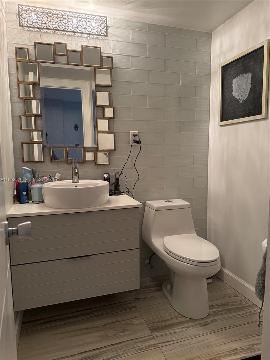 19370 Collins Ave #1022 Sunny Isles Beach, FL 33160