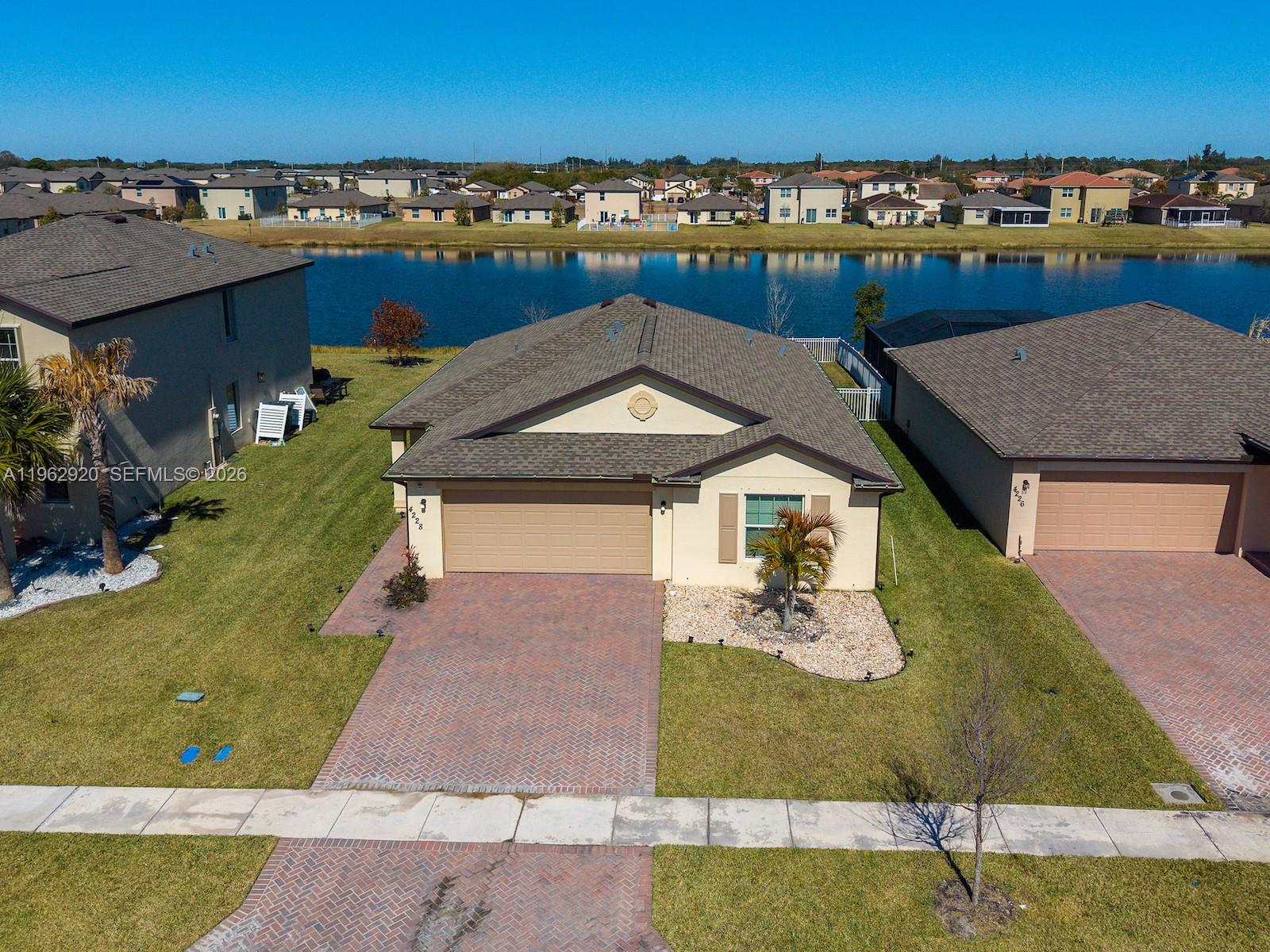 4228 Abernathy Way Fort Pierce, FL 34947