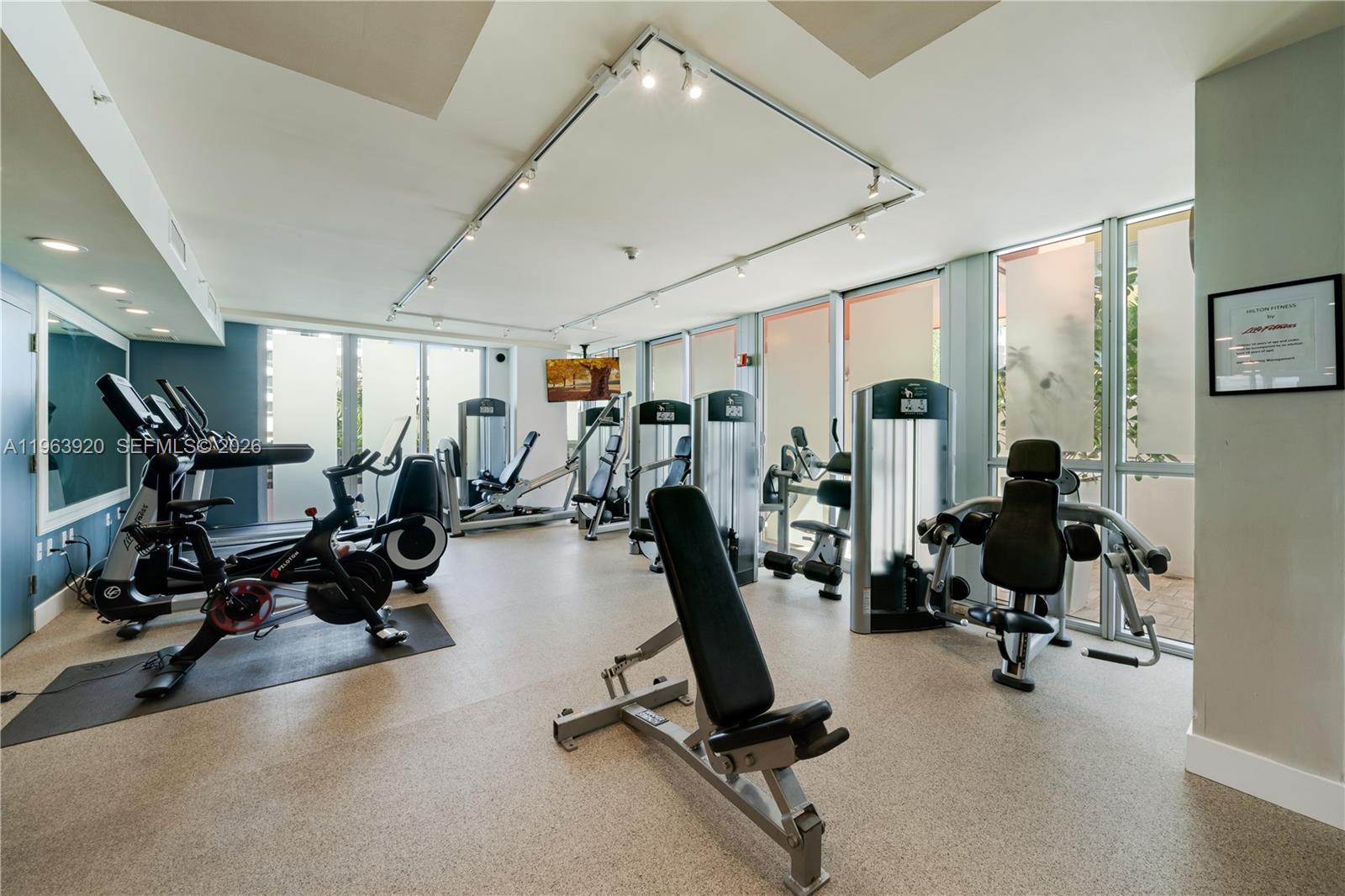 101 Ocean Dr #813 Miami Beach, FL 33139