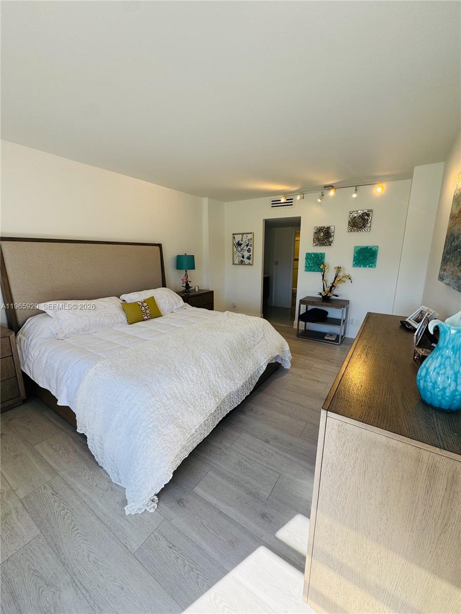 20335 W Country Clb Dr #608 Aventura, FL 33180