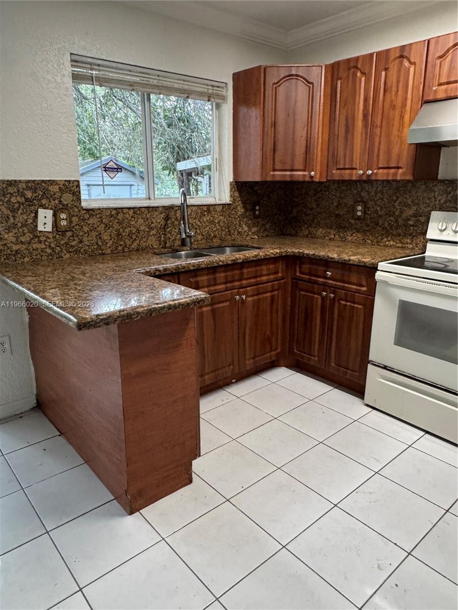 20138 NW 38th Pl Miami Gardens, FL 33055