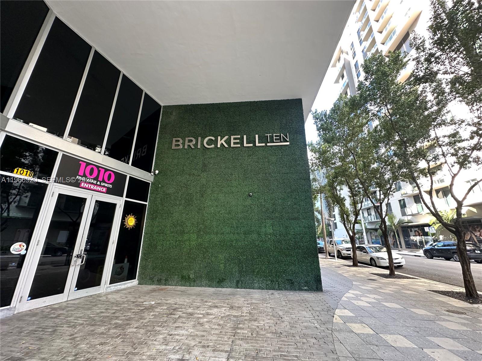 image Brickell Ten13